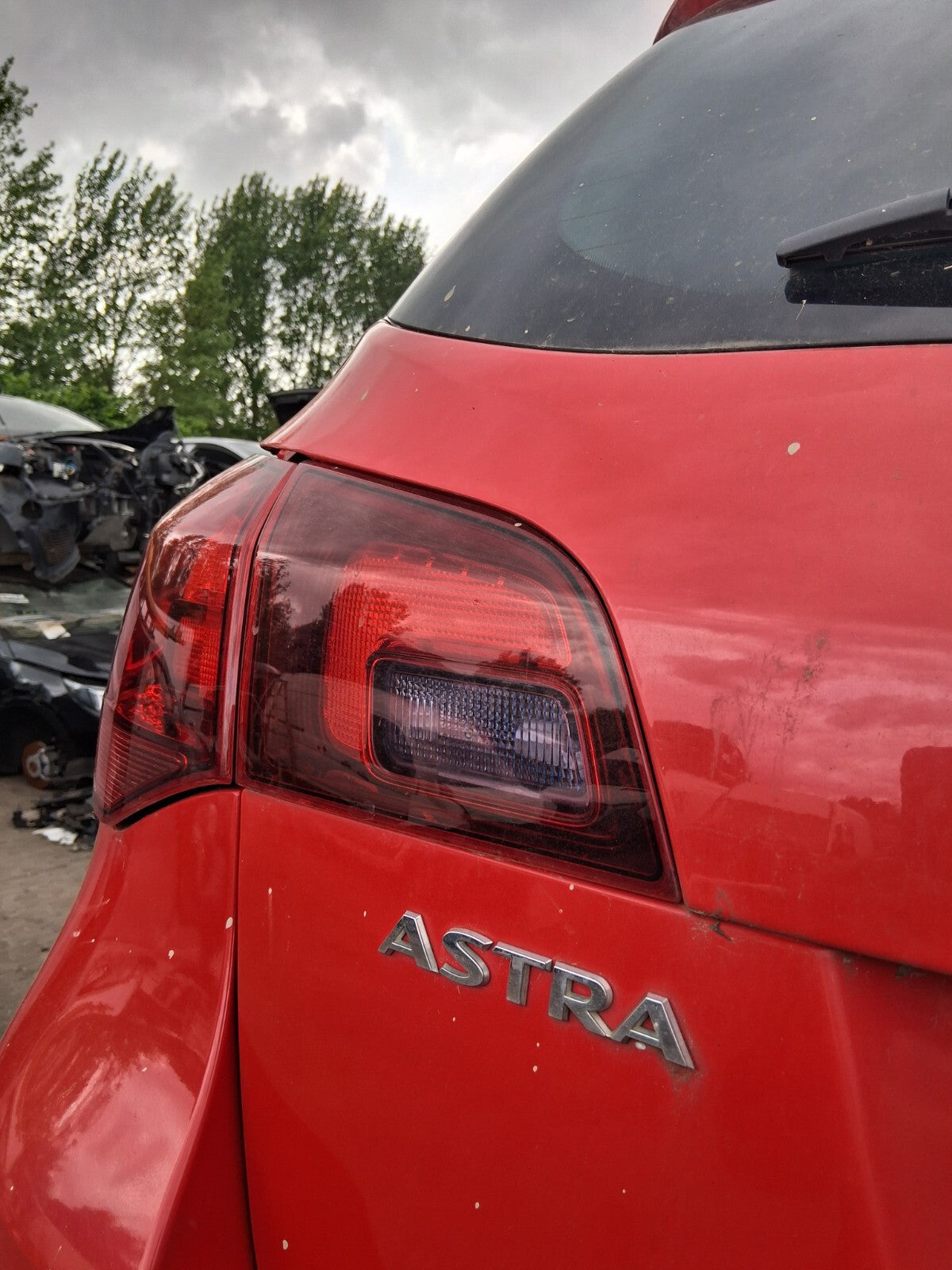 2015 VAUXHALL ASTRA J MK6 ESTATE NSR PASSENGER SIDE REAR INNER REAR LIGHT LAMP