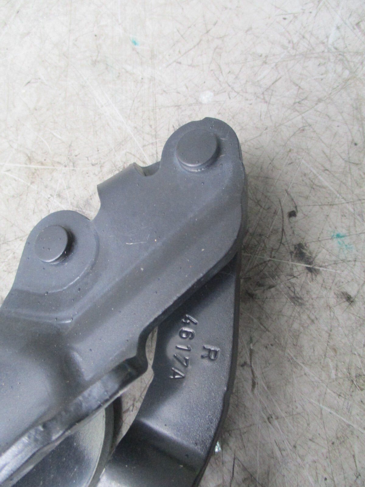 2008 MERCEDES 3 SERIES F30 FRONT BOTH BONNET HINGES 139896 10