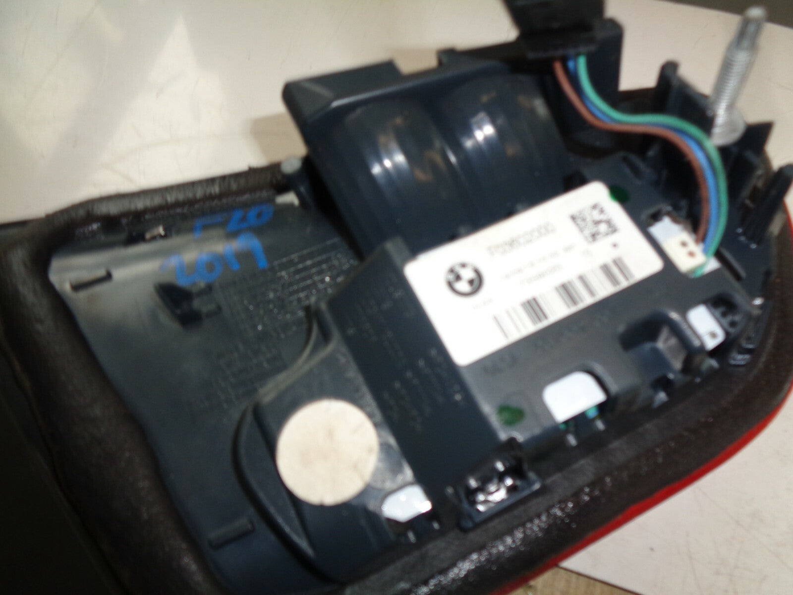 BMW 1 SERIES F20 2019 LCI OSR DRIVER SIDE REAR TAIL GATE  LIGHT 7359020