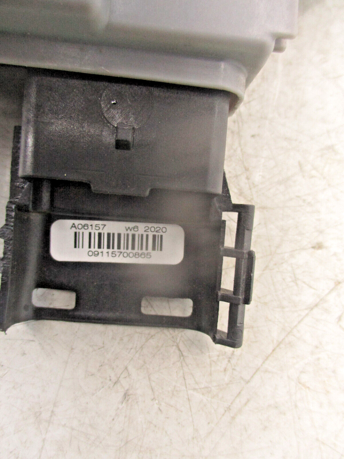 2022 VAUXHALL CROSSLAND OSF REAR DRIVER SIDE DOOR LOCK 16943709