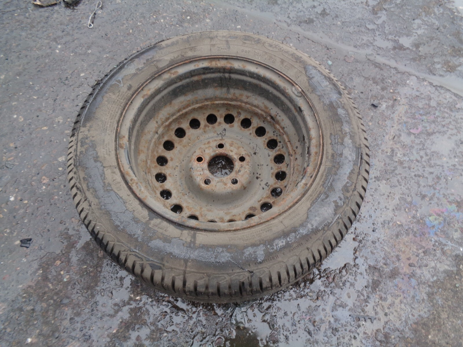 FORD TRANSIT CONNECT 2007 15 INCH SPARE STEEL WHEEL WITH TYRE 195/65R15