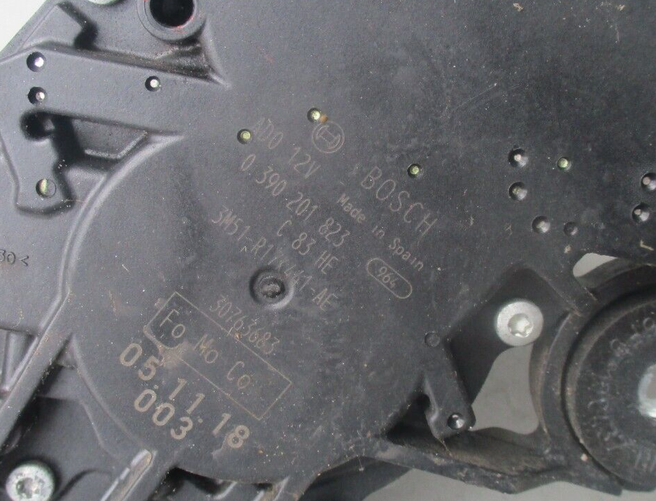 FORD FOCUS CMAX 2005 REAR TAILGATE WIPER MOTOR WITH WIPER ARM 0390201823