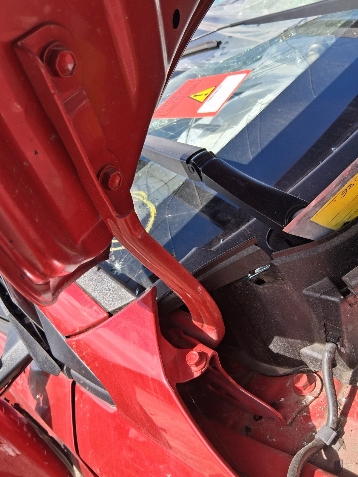 2026 HYUNDAI I20 MK3 OSF DRIVER SIDE FRONT BONNET HINGE RED