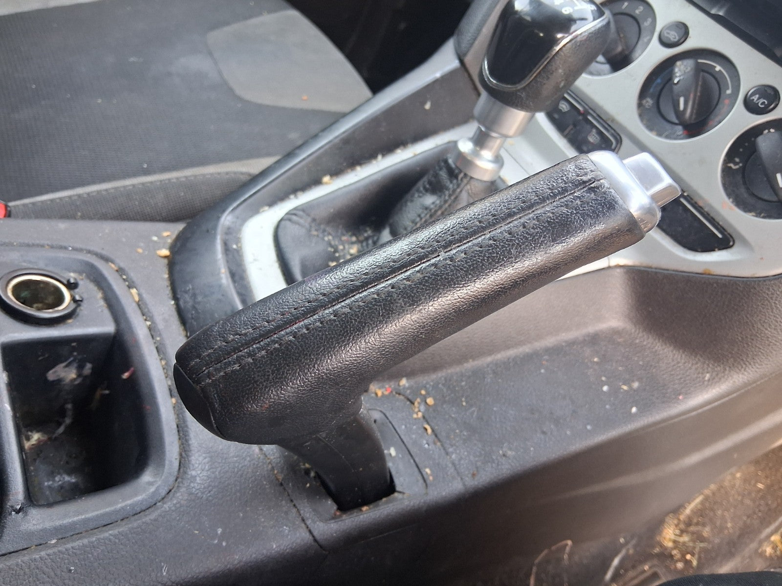 2013 FORD FOCUS MK3 HATCHBACK MANUAL HANDBRAKE PARKING BRAKE LEVER MECHANISM