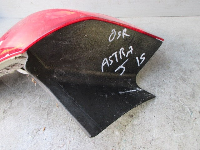 VAUXHALL ASTRA J 2012 1.7 DIESEL NSR PASSENGER SIDE REAR TAIL LIGHT 1090098