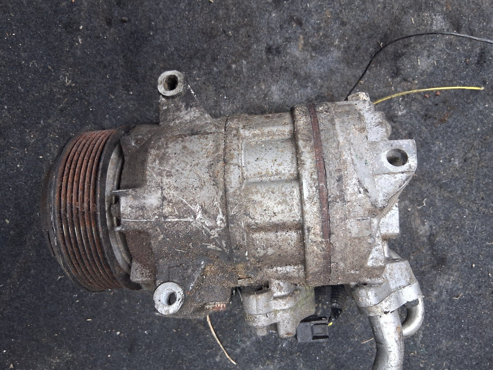 NISSAN QASHQAI J10 MK1 2.0 DIESEL AIR CON AC COMPRESSOR 92600BB01A