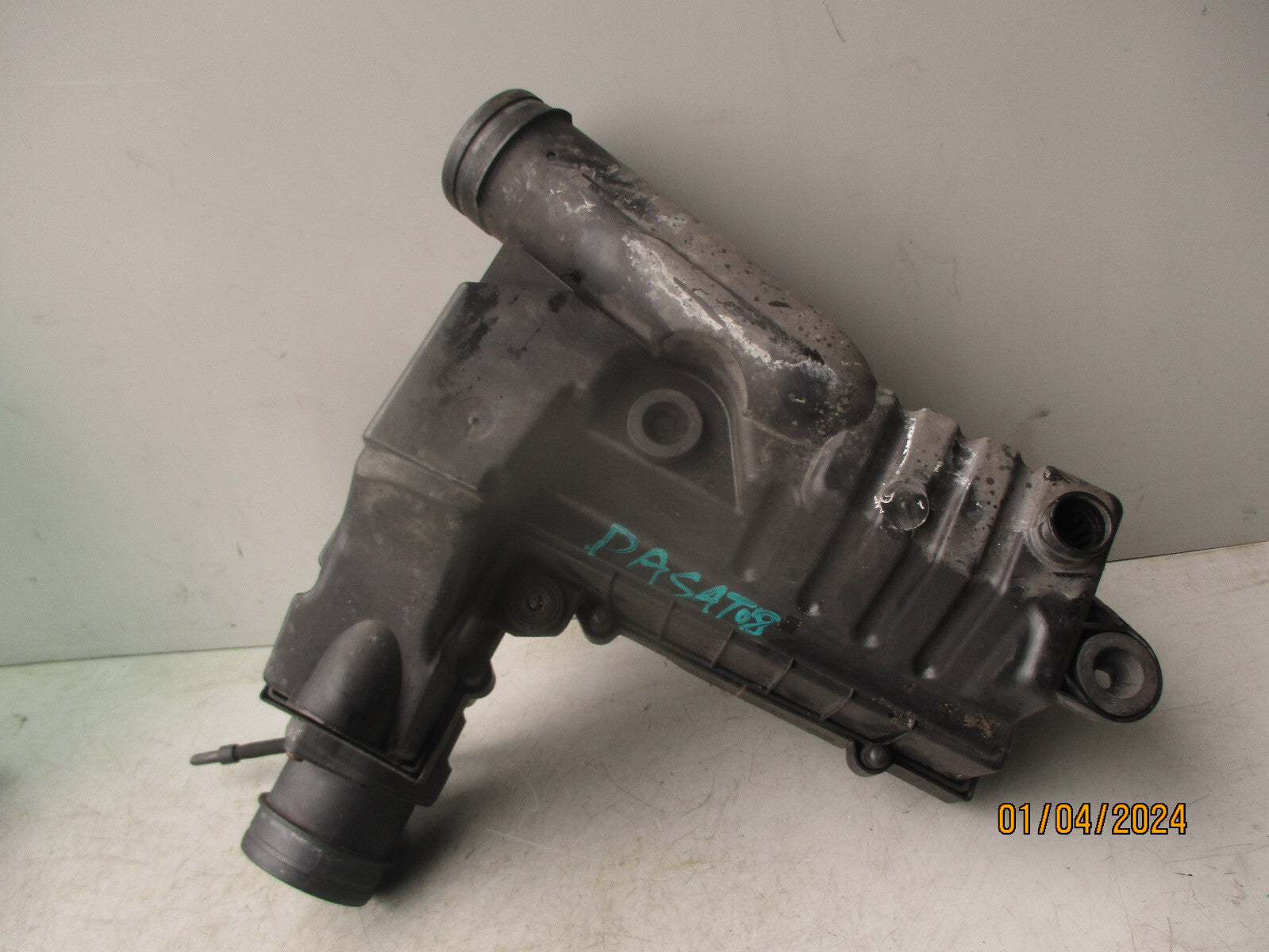 2008 VOLKSWAGEN PASSAT 2.0 DIESEL AIR FILTER HOUSING 3C0129607AP 3C0129601BC