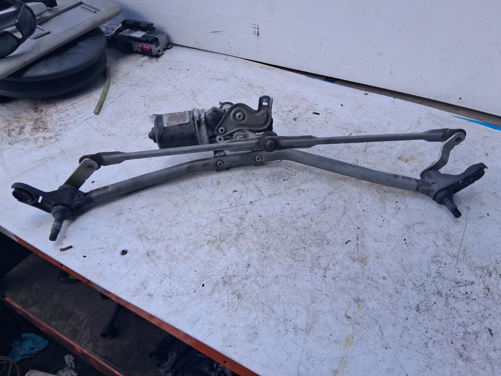 2018 MERCEDES CITAN FRONT WINDSCREEN WIPER MOTOR LINKAGE