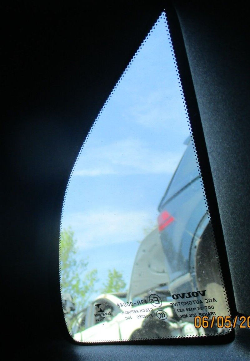 2016 VOLVO V40 R DESIGN NSR PASSENGER SIDE REAR QUARTER WINDOW GLASS