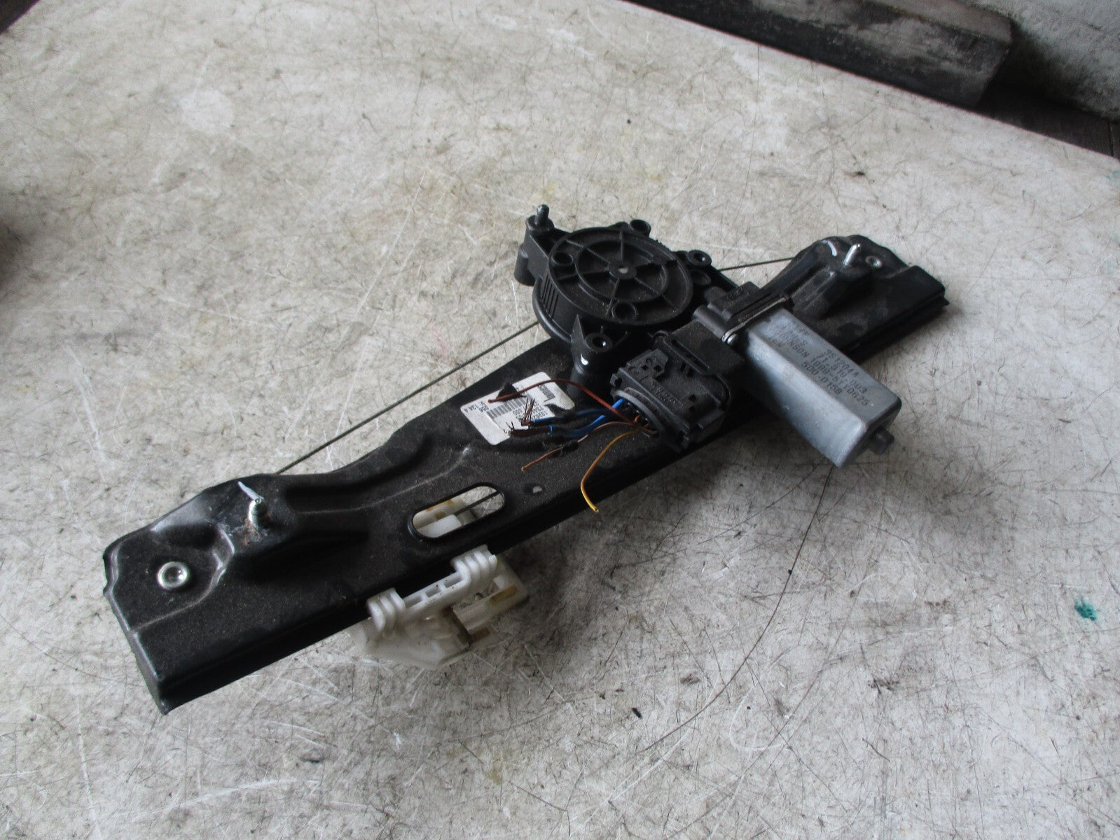 MINI CLUBMAN F54 2016 OSR DRIVER SIDE REAR WINDOW MOTOR REGULATOR 7344140