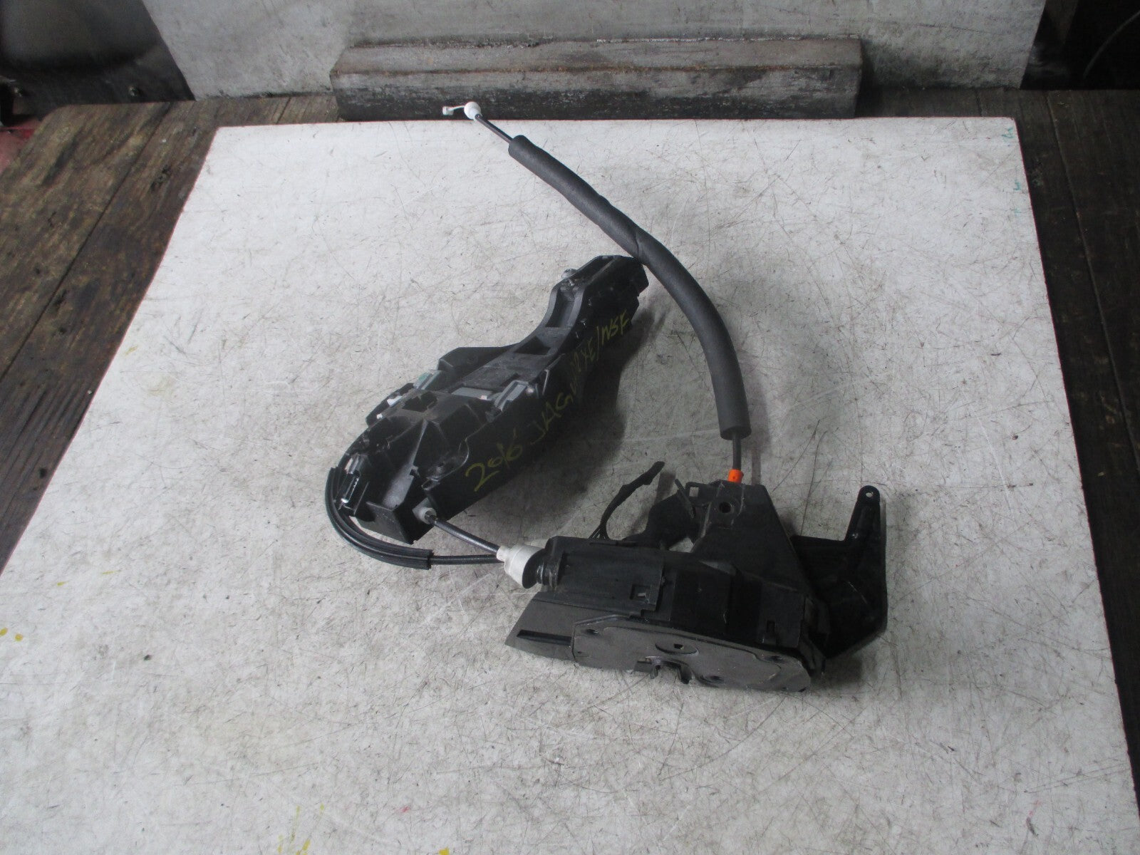 JAGUAR XE X760 2017 NSF PASSENGER SIDE FRONT DOOR LOCK GX73203A28ED