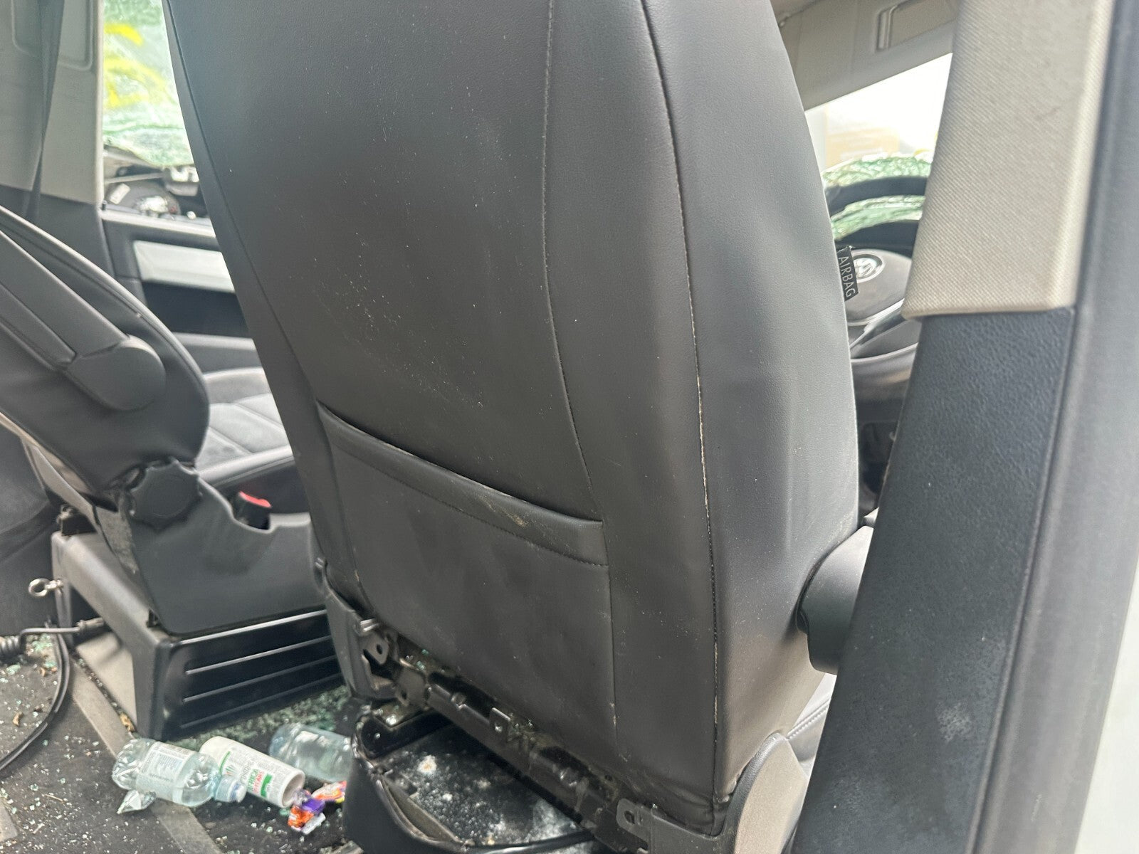 2018 VOLKSWAGEN CARAVELLE DRIVER FRONT SEAT DOUBLE ARM REST AUTOADAPT 6WAY TURNY