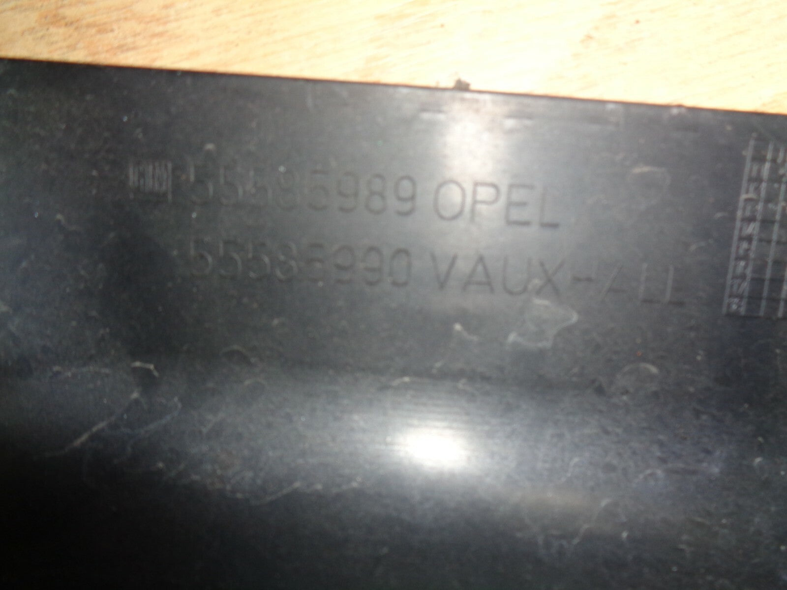 VAUXHALL ASTRA J MK6 DIESEL ENGINE COVER 55585990
