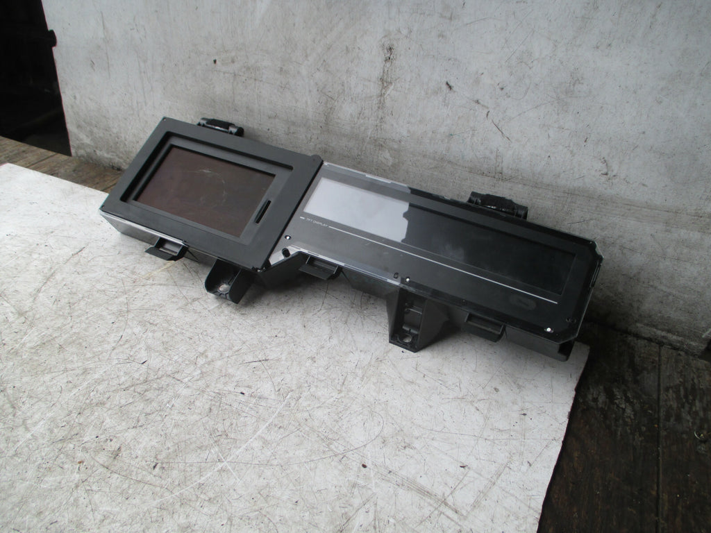 RENAULT SCENIC MK3 2012 2.0 DIESEL SAT NAV CLOCK SPEEDOMETER DISPLAY 248104342R