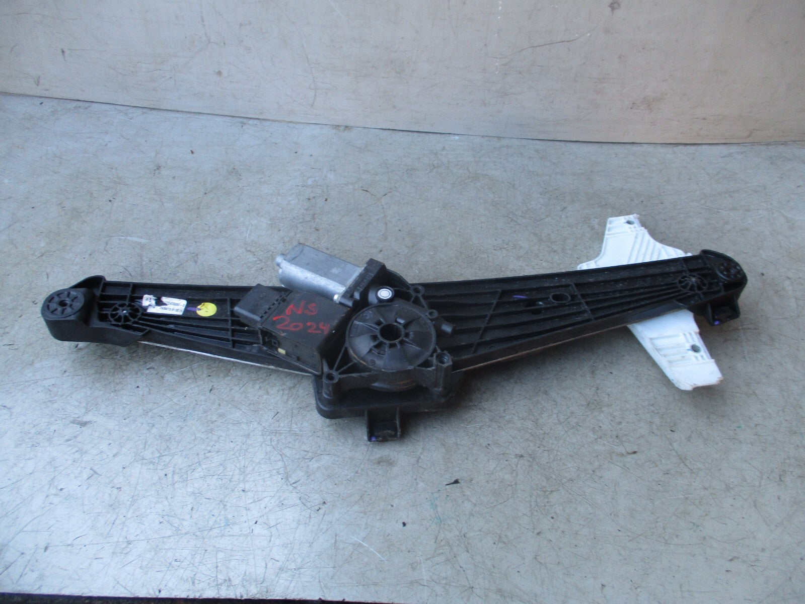 2020 CITROEN C5 AIRCROSS NSR PASSENGER REAR WINDOW MOTOR REGULATOR 9828450080