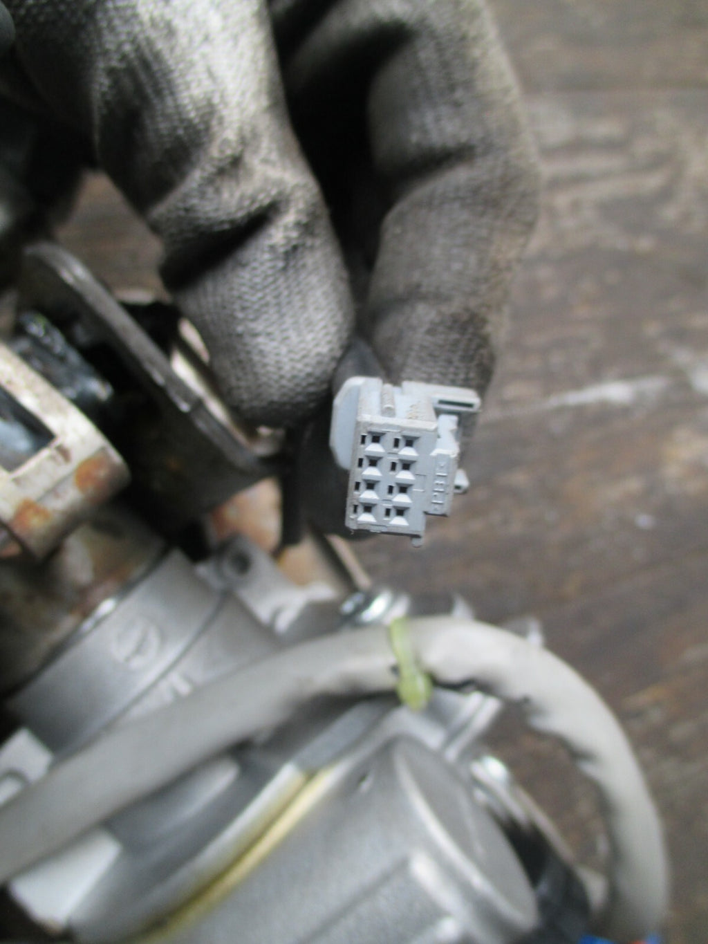 RENAULT WIND 2011 POWER STEERING COLUMN 488101460R