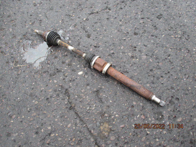 FORD FIESTA MK7 2017 1.2 PETROL OSF DRIVER SIDE FRONT DRIVESHAFT 8V513B436AAF