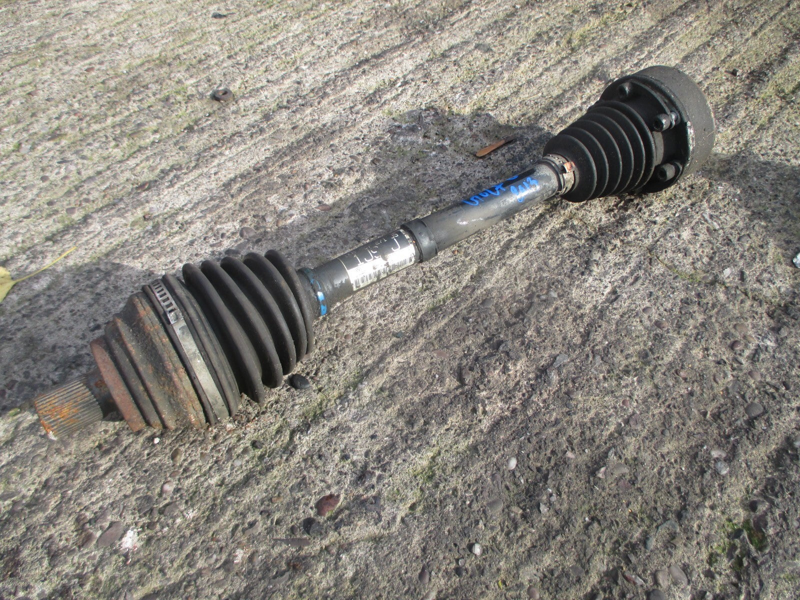 VW VOLKSWAGEN GOLF MK6 2016 1.6 DIESEL NS PASSENGER FRONT DRIVESHAFT 1K0407271JS