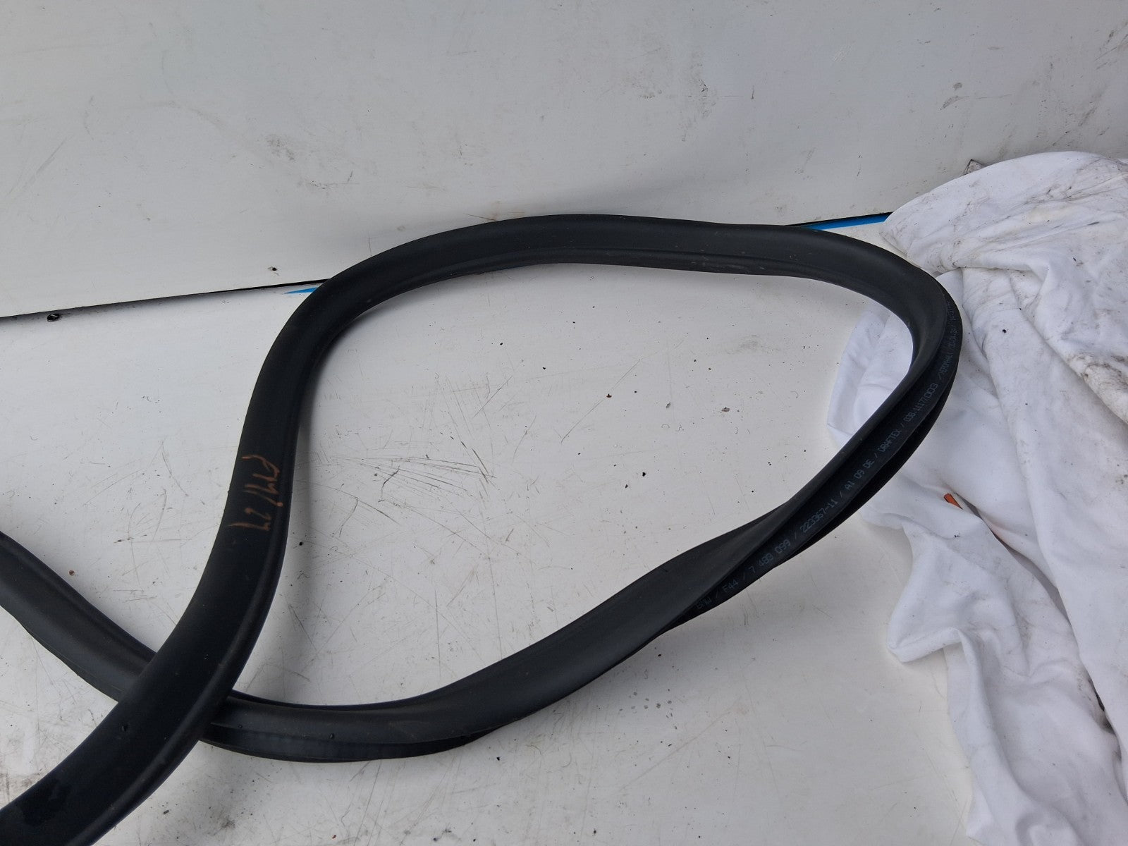 2024 BMW 2 SERIES F44 COUPE OSR DRIVER SIDE REAR RIGHT DOOR RUBBER SEAL 22336711