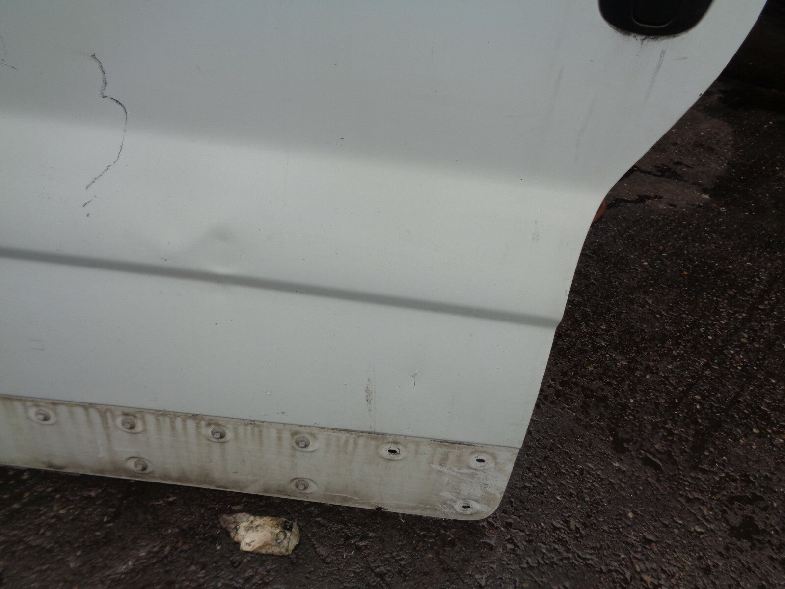VAUXHALL VIVARO VAN 2007 NSF PASSENGER SIDE FRONT BARE DOOR SHELL IN WHITE