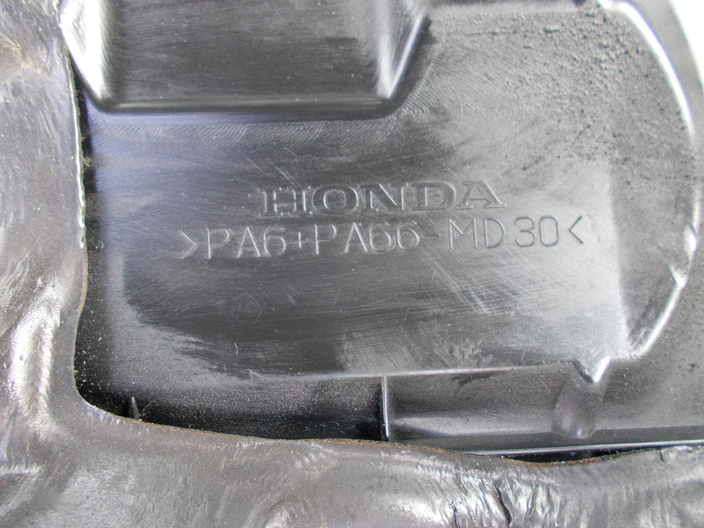 HONDA ACCORD 2.2 ENGINE COVER PA6PA66MD30