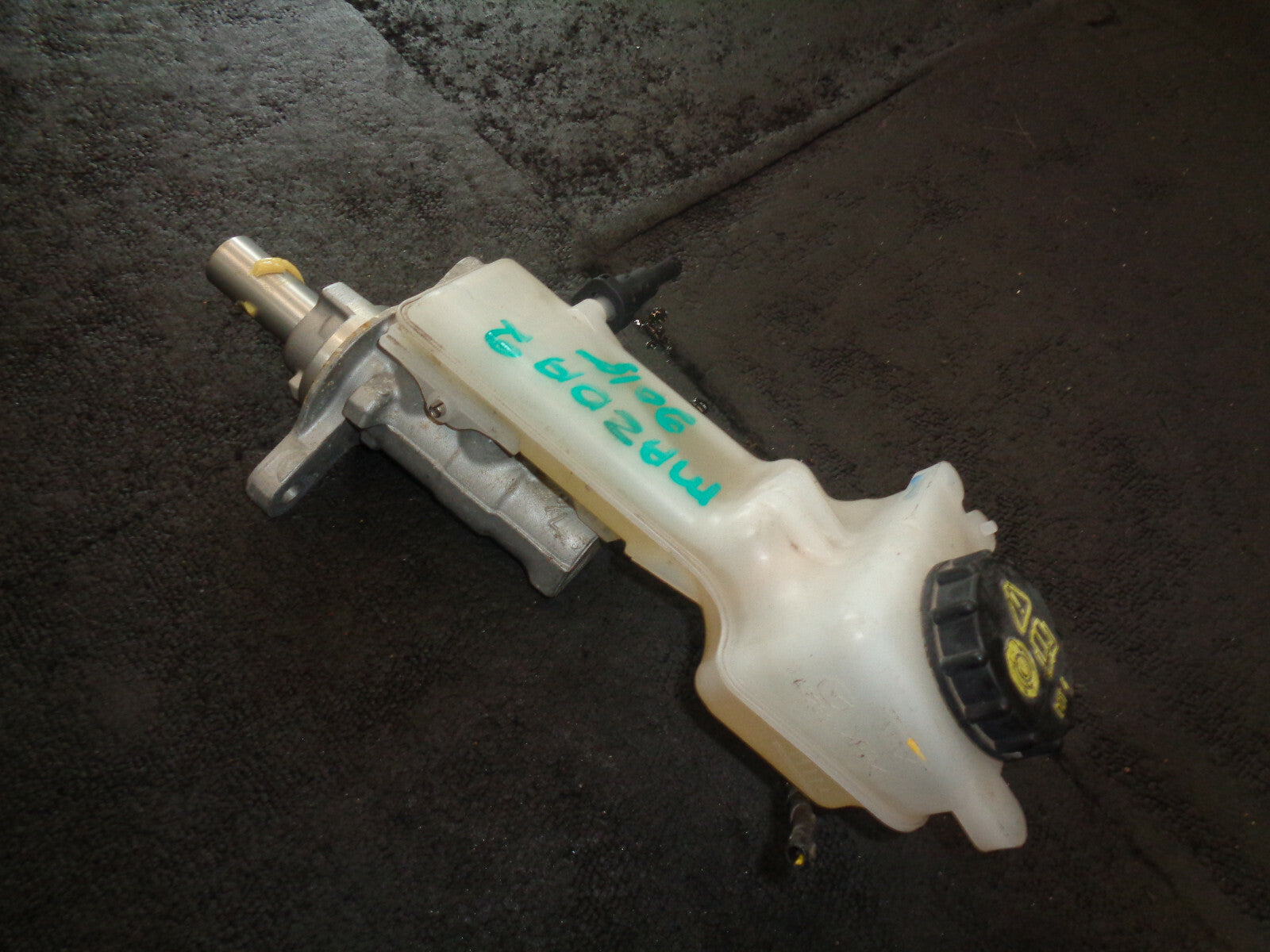 MAZDA 2 MK3 DJ 2015 1.5 PETROL BRAKE MASTER CYLINDER