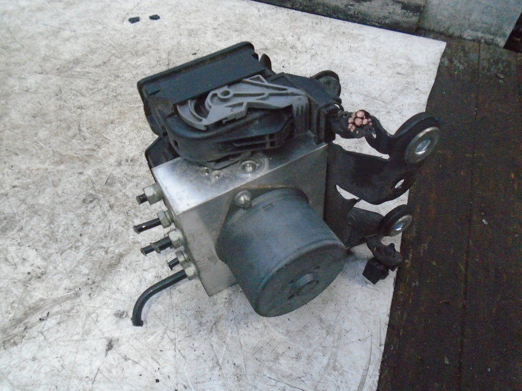 FORD MONDEO MK4 2013 2.0 DIESEL ABS PUMP & MODULATOR BG912C405AD