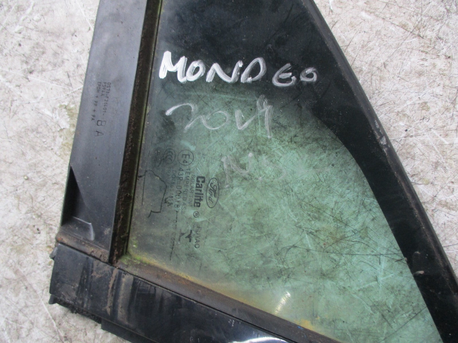 FORD MANDE0 MK5 2019 NSF PASSENGER SIDE REAR QUARTER WINDOW 43R000187