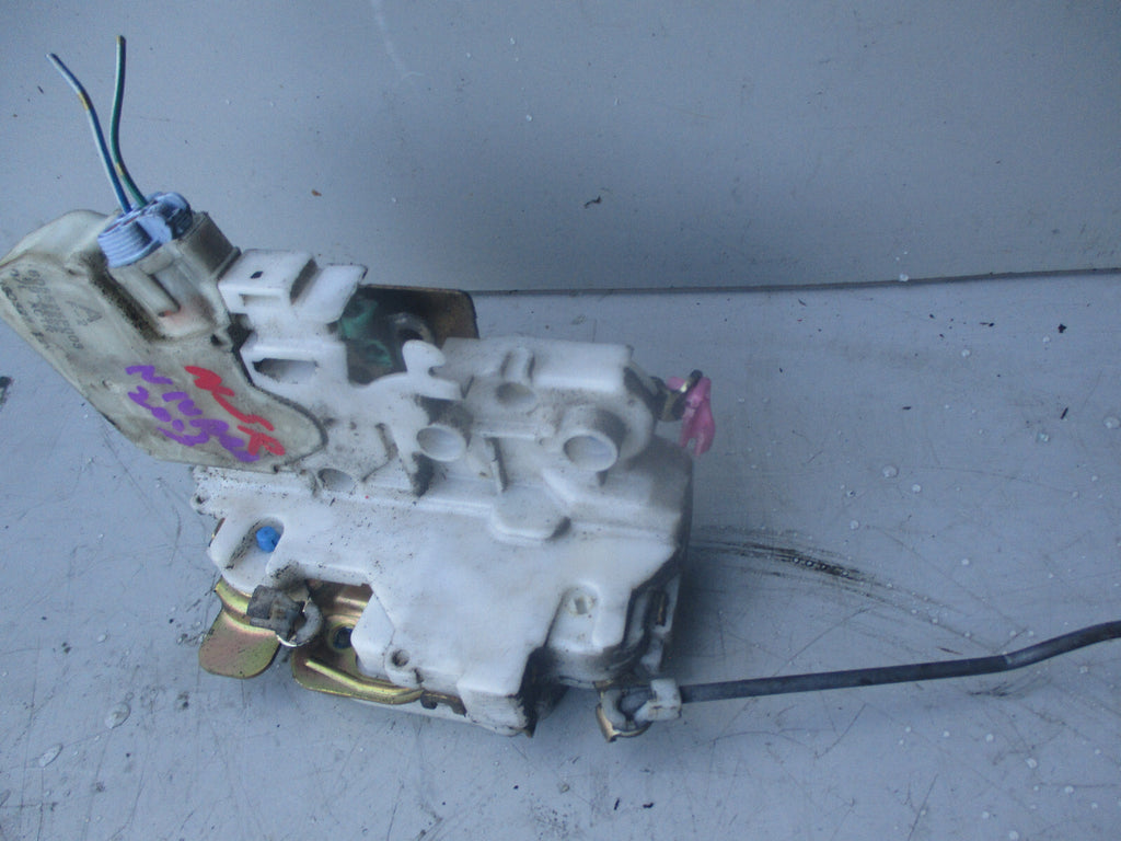 NISSAN NAVARA 2003 NSR PASSENGER SIDE REAR DOOR LOCK MECHANISM 805525P003
