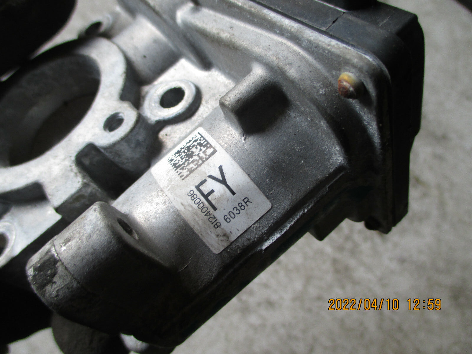 DACIA SANDERO 2017 0.9 PETROL THROTTLE BODY 8201171233