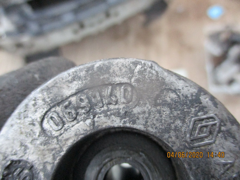 RENAULT MEGANE MK2 1.9 DCI BELT TENSIONER PULLEY 069140