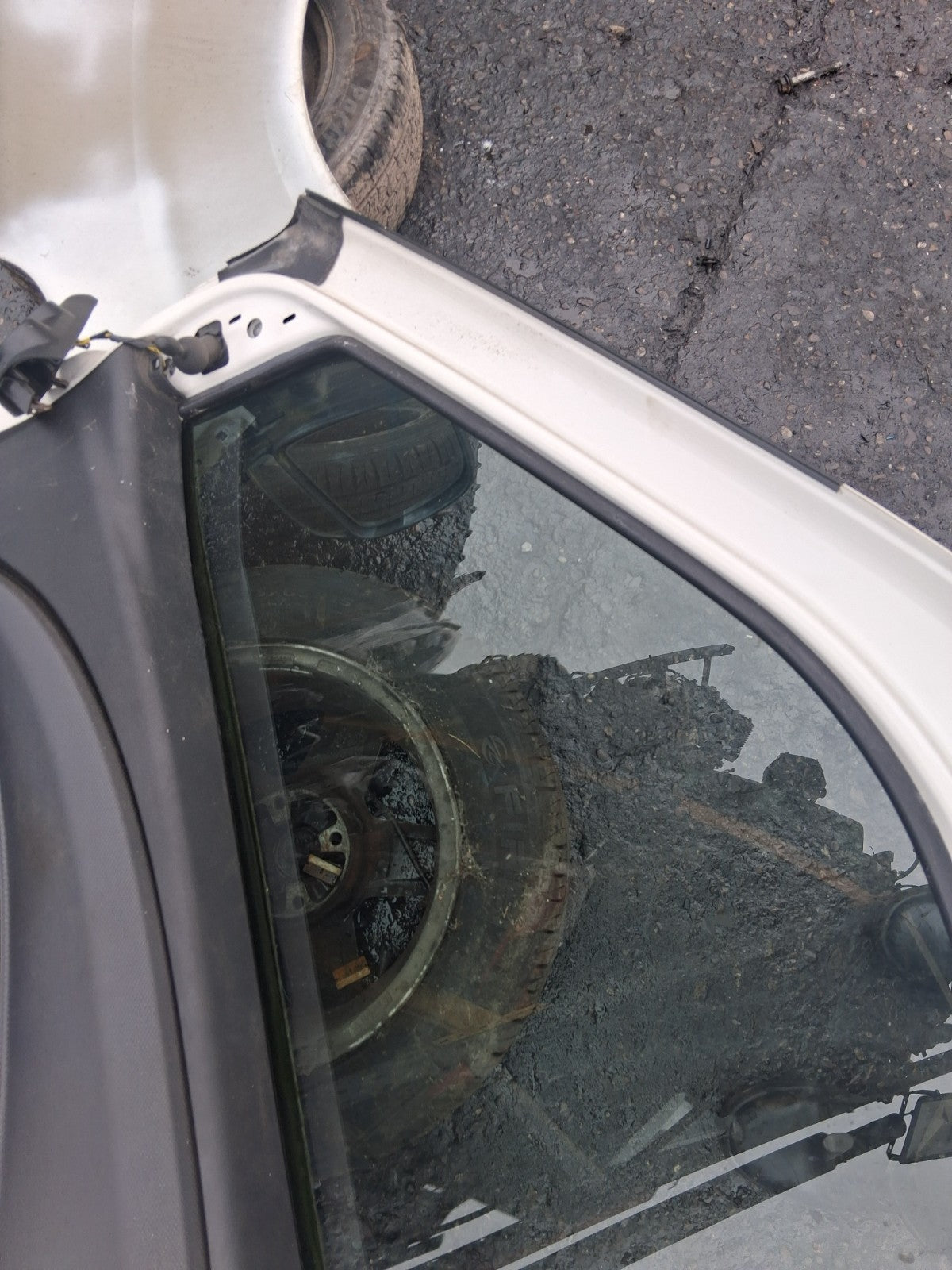 2013 FIAT DOBLO MK2 OSF DRIVER SIDE FRONT RIGHT COMPLETE DOOR WITH WING MIRROR