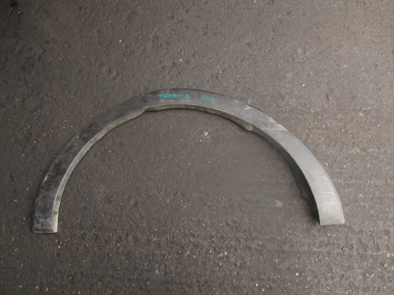 2021 FORD TRANSIT 350 MK8 NSR PASSENGER REAR LEFT WHEEL ARM TRIM BK31V280K97AHW