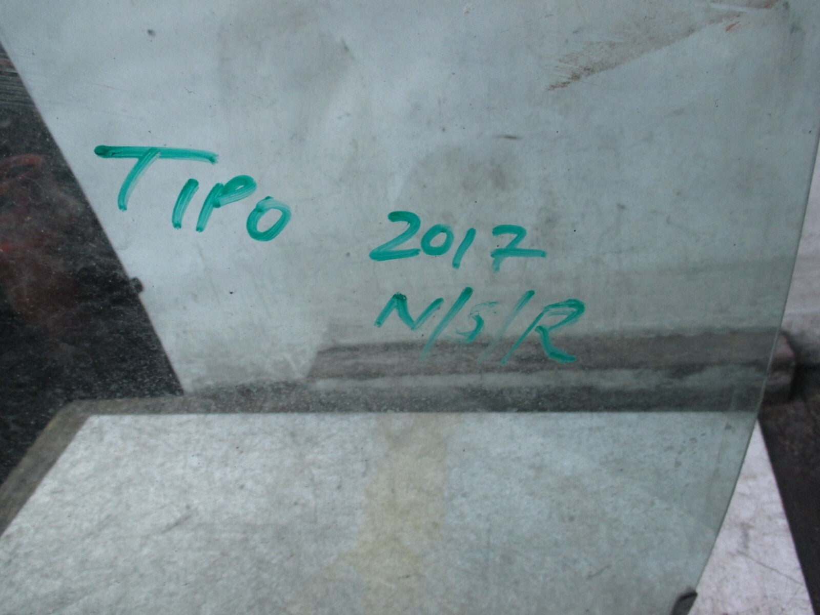 FIAT TIPO 2017 MK2 NSR REAR PASSENGER SIDE WINDOW GLASS