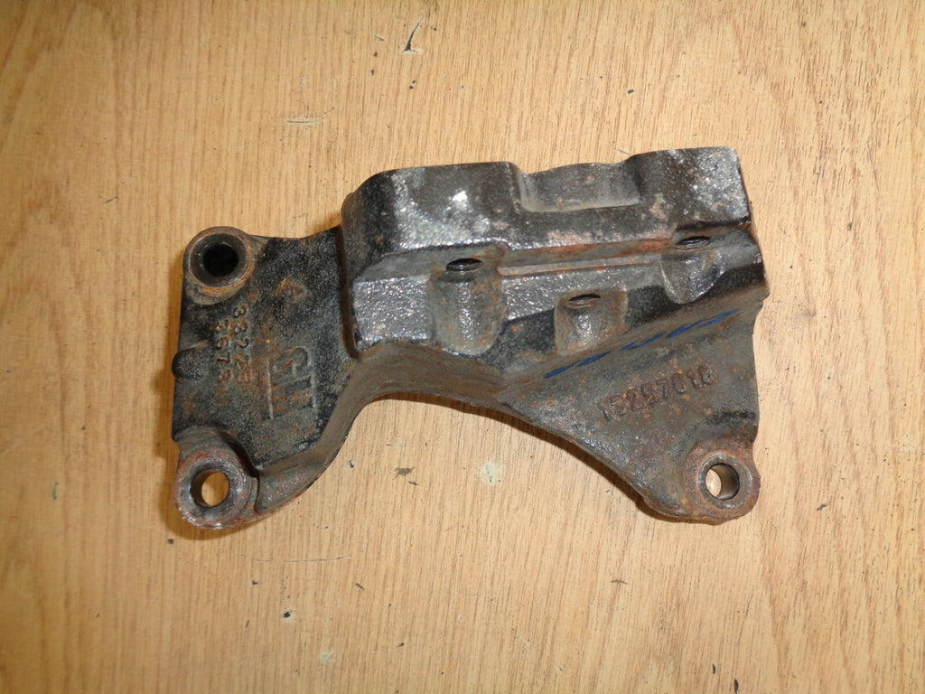 VAUXHALL ZAFIRA B 2013 1.8 ENGINE MOUNTING RHD 13257618
