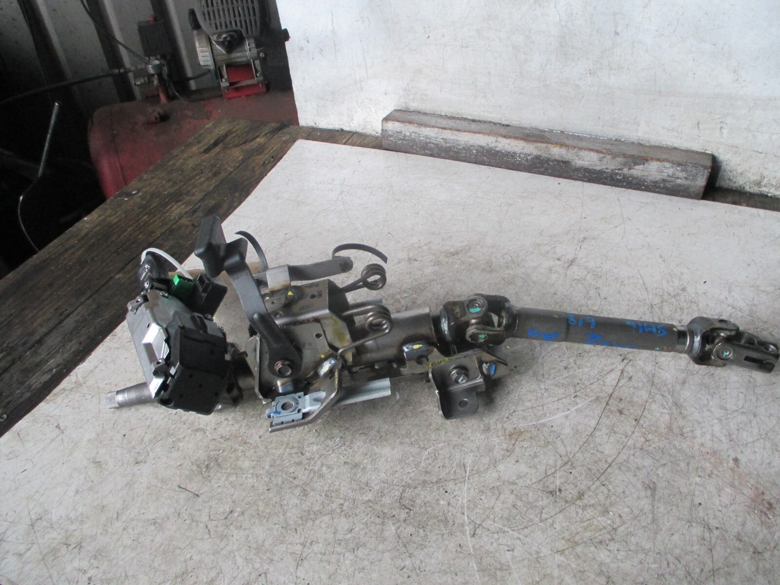 HONDA JAZZ 2011 MK2 ADJUSTABLE STEERING COLUMN