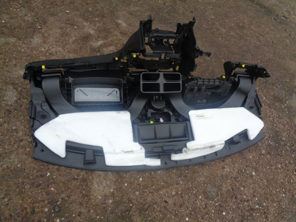 VAUXHALL CORSA E MK4 2016 DASHBOARD + NS PASSENGER SIDE AIRBAG