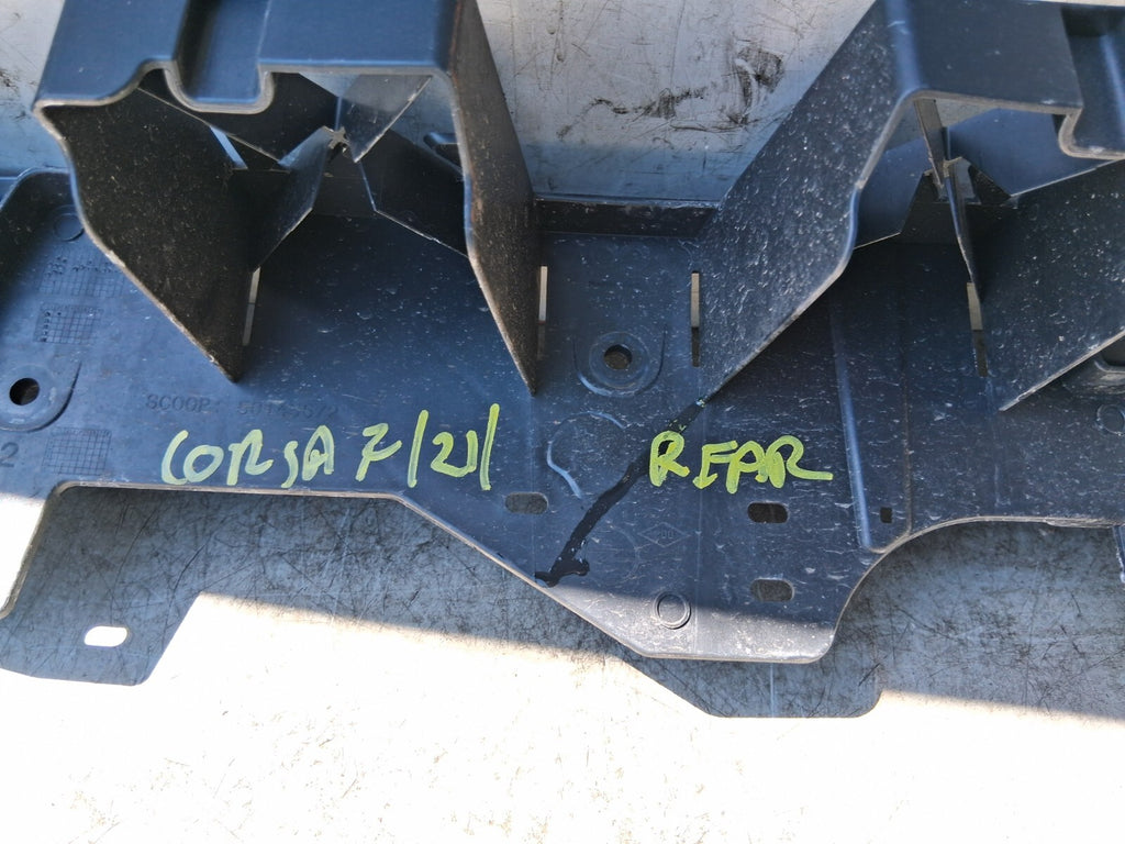 VAUXHALL CORSA F 2021 REAR BUMPER CENTRE MOUNTING BRACKET 39167902