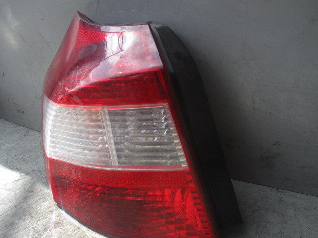2004 BMW 1 SERIES E87 NSR PASSENGER SIDE REAR TAIL LIGHT LAMP