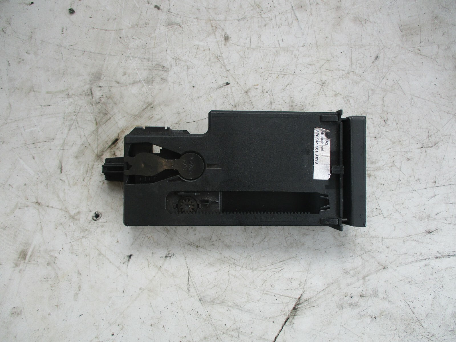 AUDI A3 8P MK2 STORAGE COMPARTMENT TRAY CARD HOLDER 8P0941561J