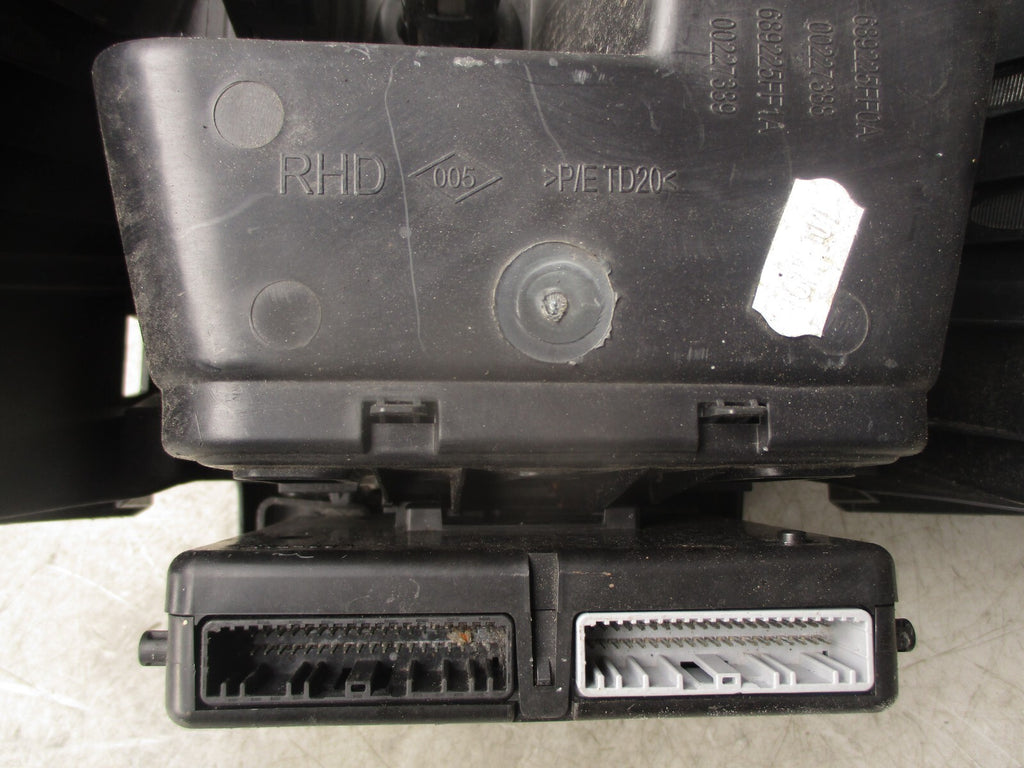 2019 NISSAN MICRA K14 MK5 DASHBOARD CENTRE CONSOLE FRONT PANEL TRAY 689225FF0A