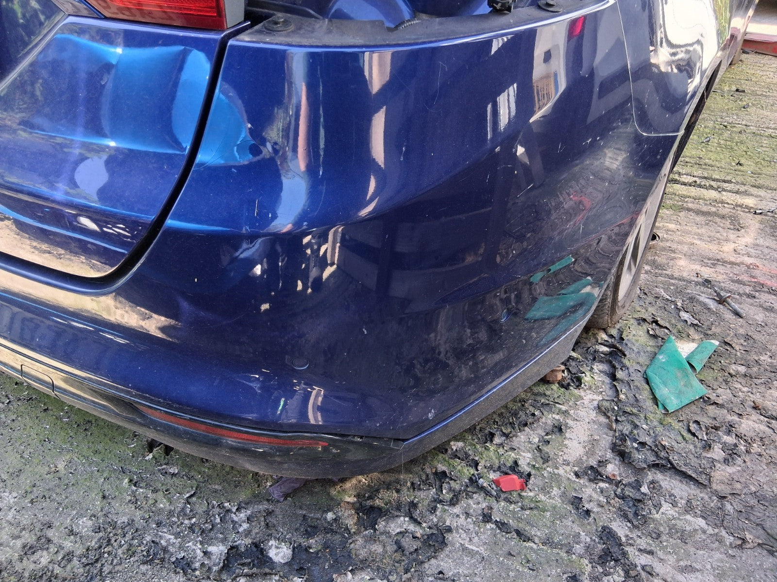 2016 FORD MONDEO MK5 HATCHBACK COMPLETE REAR BUMPER WEDGEWOOD METALLIC BLUE LD