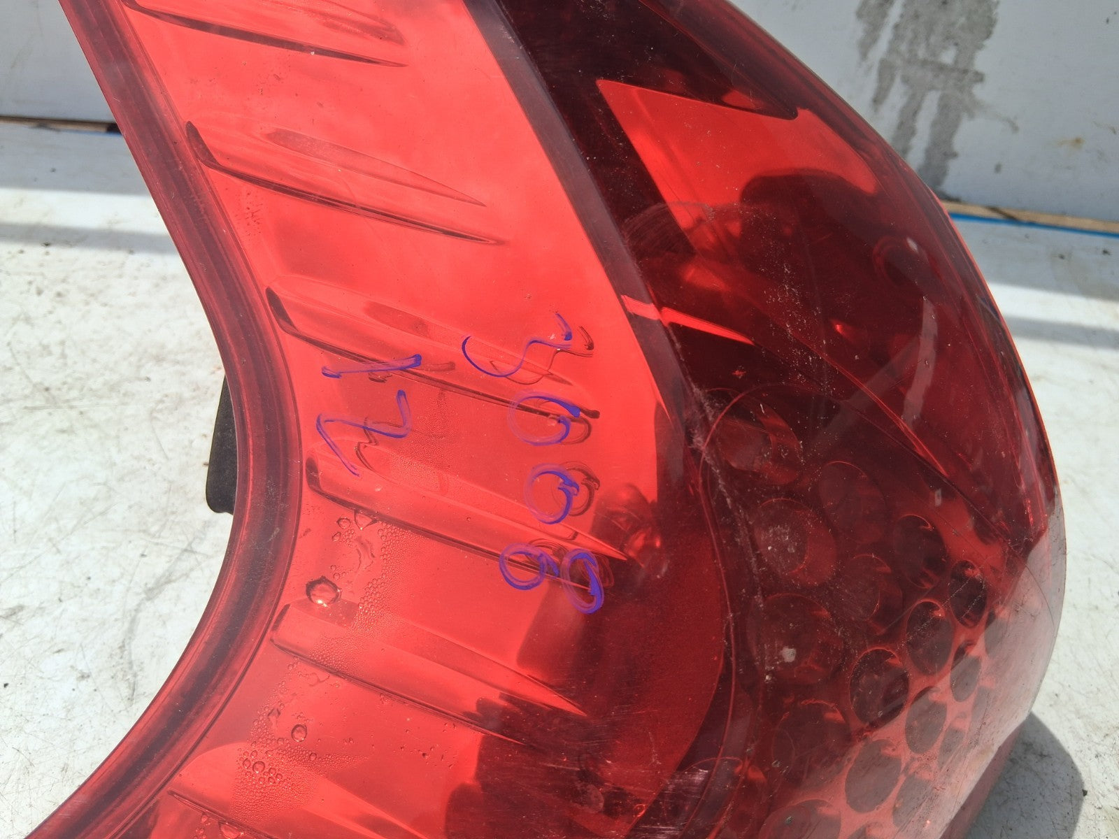 2012 PEUGEOT 3008 NSR PASSENGER SIDE REAR OUTER TAIL LIGHT LAMP