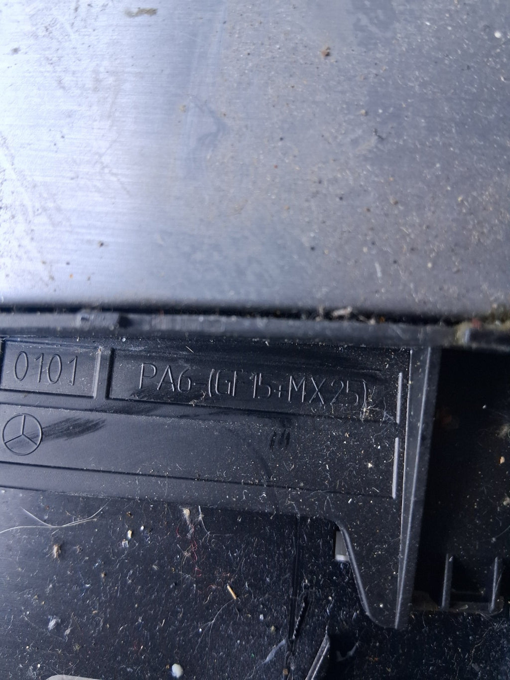 2015 MERCEDES C CLASS W204 CONSOLE ASH TRAY TRIM A2046801350