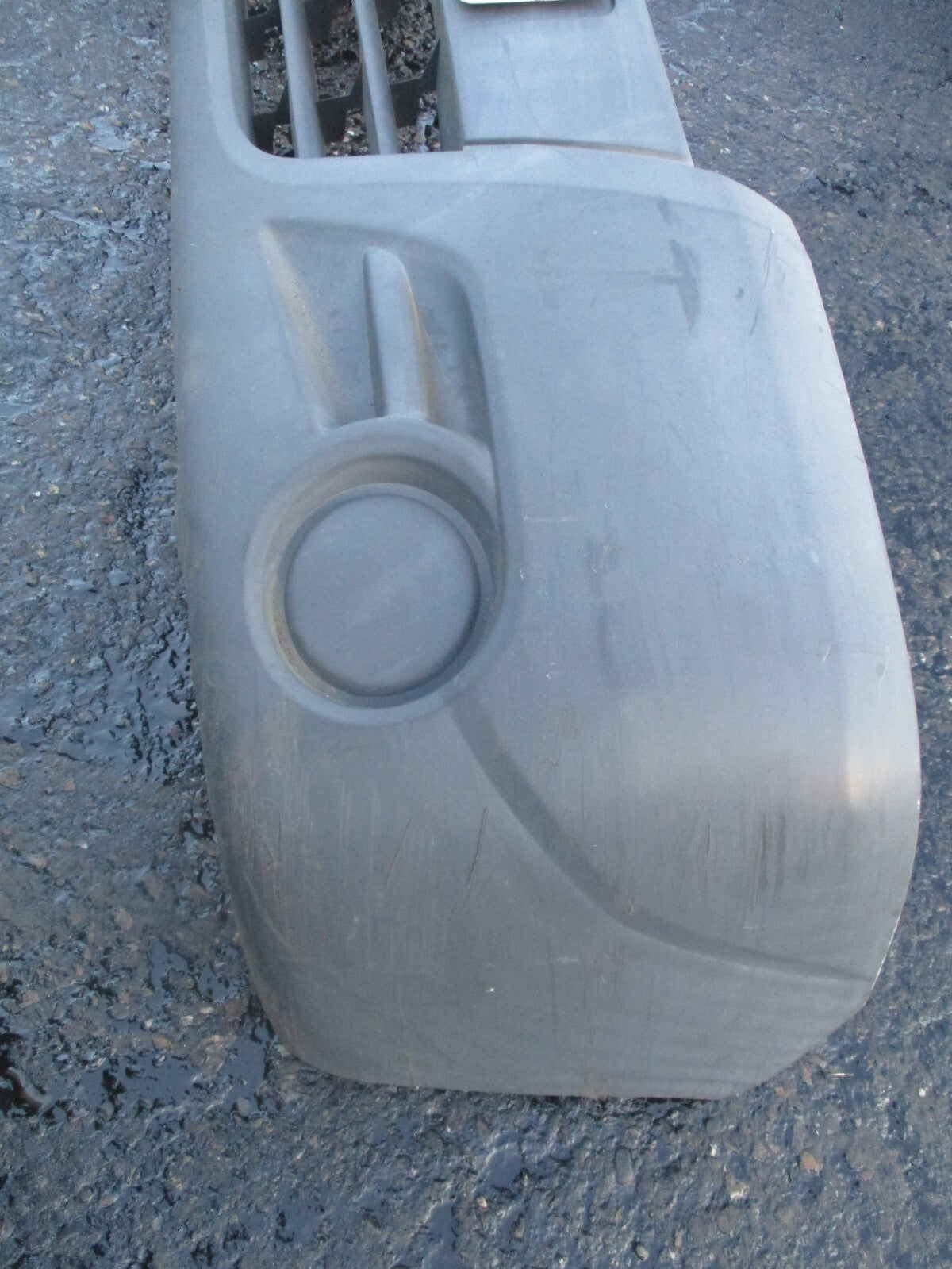 2012 RENAULT VAUXHALL TRAFIC VIVARO MK1 FRONT BUMPER PLASTIC