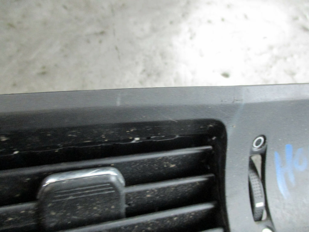 HONDA CRZ ZF1 2010 NS PASSENGER SIDE HEATER AIR VENT E8965131500