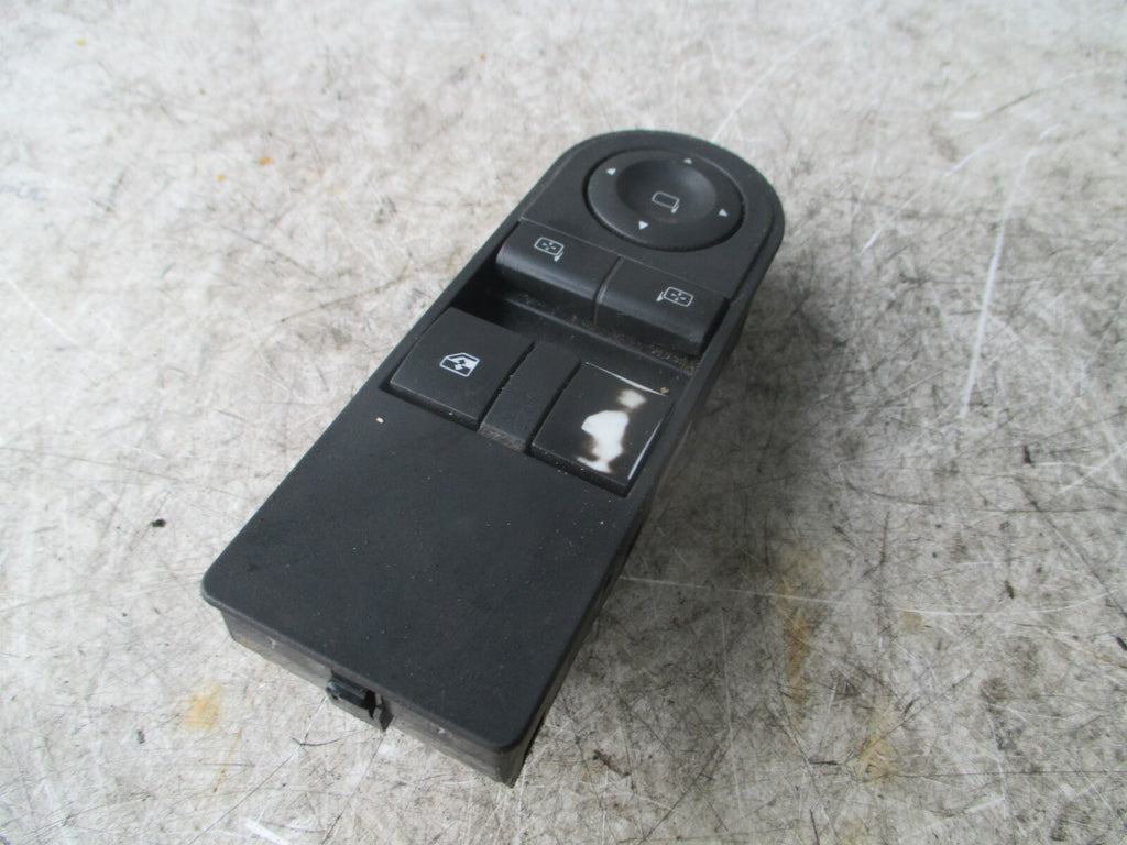 VAUXHALL ZAFIRA B ASTRA H 2007 OSF DRIVER SIDE FRONT DOOR WINDOW SWITCH 13228706