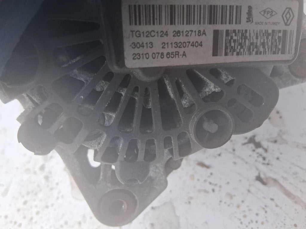 NISSAN JUKE 2016 DIESEL ALTERNATOR 2612718A