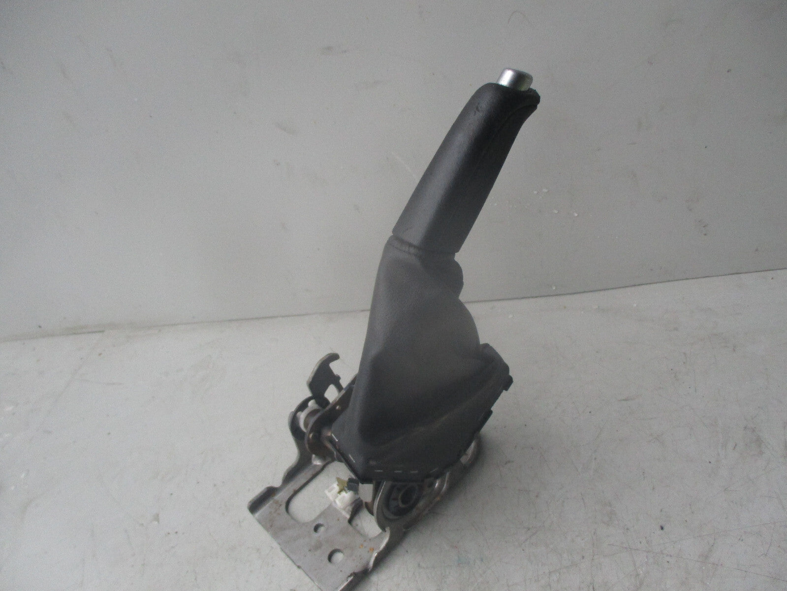 FORD MONDEO MK4 2014 LEATHER PARKING HAND BRAKE LEVER 7G912780NM