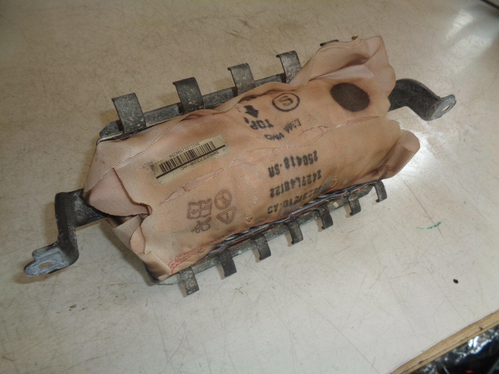 NISSAN QASHQAI J11 MK2 2018 NS PASSENGER SIDE DASH SAFETY BAG DAMAGED